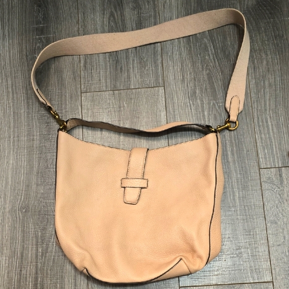 J. Crew Cream Leather Shoulder Bag. - Picture 1 of 16